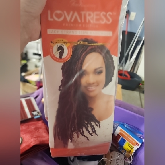 Lovatress Long Styl Crochet 2X Natural Born Locs 18" Color 1B Premium Edition - Picture 2 of 10